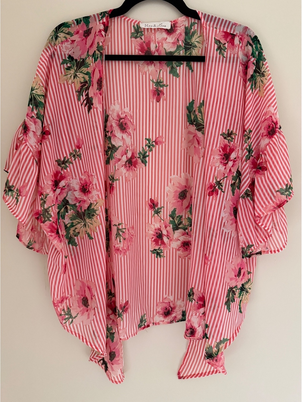 OS Vine & Love ruffle kimono